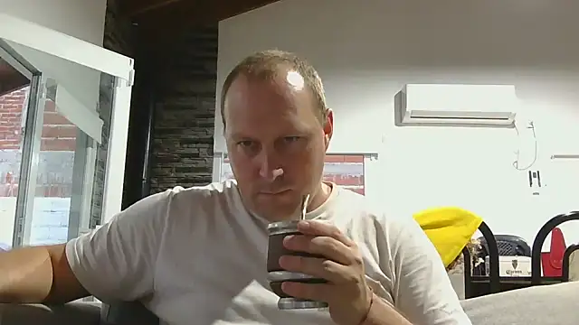 lustonfan online show from 28, 3, 2026