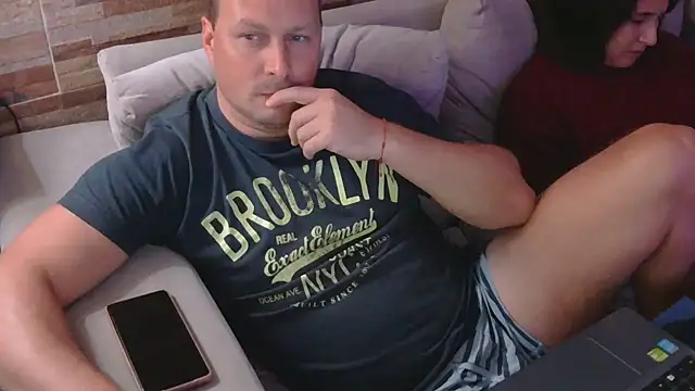 lustonfan online show from 14, 4, 2026