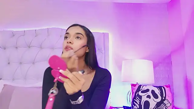 MeganRoseh online show from 18, 5, 2026