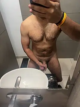 Vibrator2509 online show from 6, 4, 2026