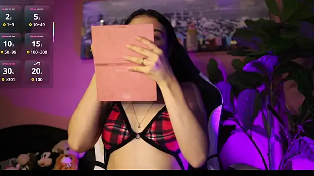 Danaa Rousee  online show from 5, 3, 2026