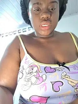 YourLiaa  online show from 19, 4, 2026