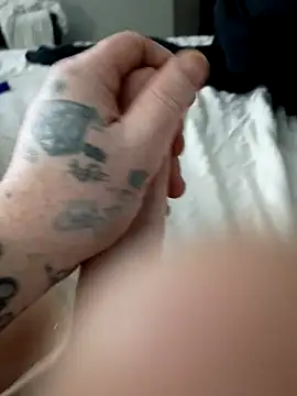 Lovemcurvy69 online show from 8, 4, 2026