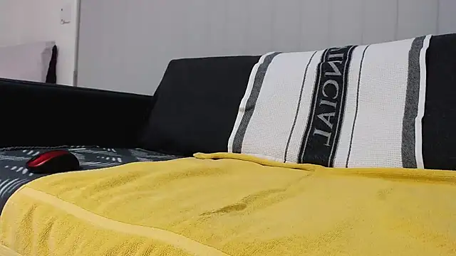 lilchristianxh online show from 15, 4, 2026