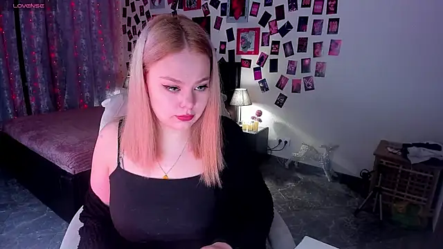 AmeliaMerris online show from 31, 3, 2026