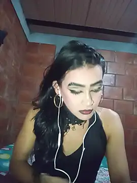 Snapshot of Sienna_Dark chatting on 26, 6, 2026 Sienna Dark online show from 26, 6, 2026