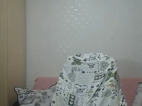 BlondEagleMuscle online show from 7, 4, 2026