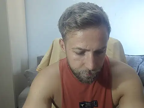 Snapshot of BlondEagleMuscle chatting on 5, 8, 2026 BlondEagleMuscle online show from 5, 8, 2026