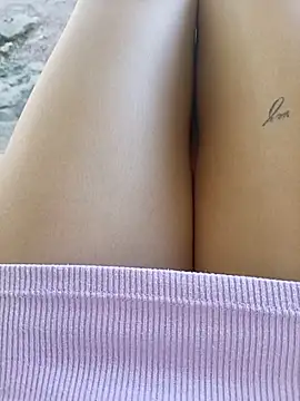 Snapshot of Cata_pussyhot chatting on 7, 5, 2026 Cata pussyhot online show from 7, 5, 2026