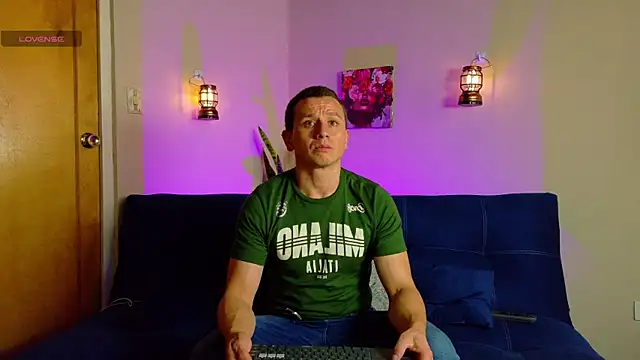 Andreew falcon online show from 18, 4, 2026