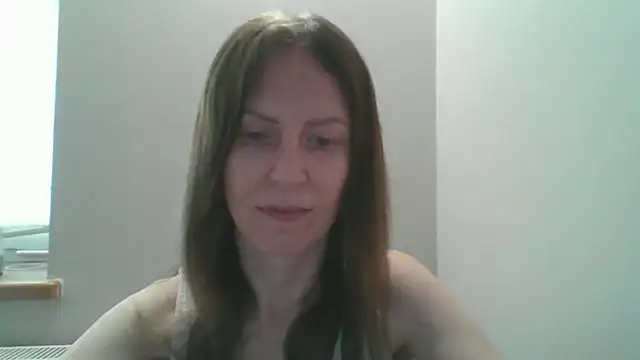 Snapshot of AnnaTight chatting on 8, 6, 2026 AnnaTight online show from 8, 6, 2026