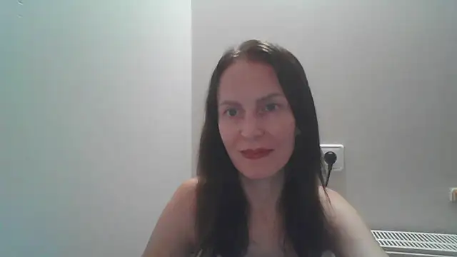 Snapshot of AnnaTight chatting on 6, 8, 2026 AnnaTight online show from 6, 8, 2026