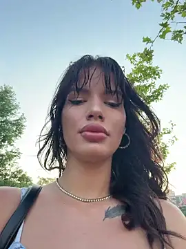 RaniaSnow online show from 18, 7, 2026