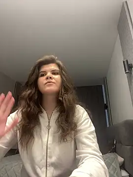 Dreamy Mia  online show from 6, 3, 2026