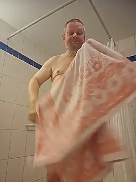 BigDaddyCooool online show from 5, 4, 2026