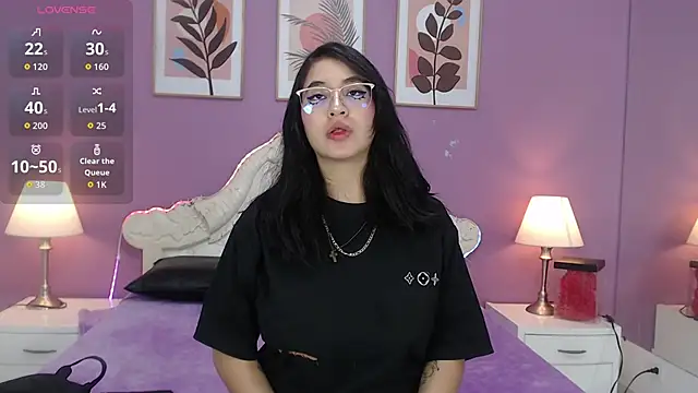 YayaQueen online show from 13, 6, 2026