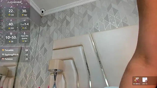 ZairaRogue online show from 18, 4, 2026