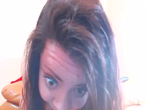 SexyNicolle4u online show from 5, 4, 2026