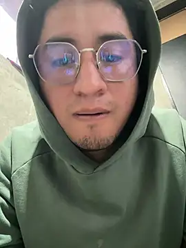 GoldenM95 online show from 30, 3, 2026