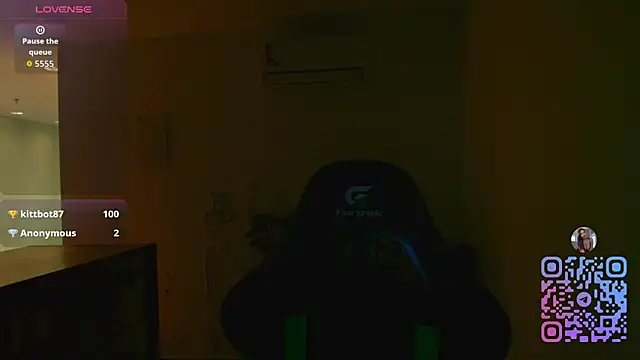 Debra Fox online show from 28, 4, 2026