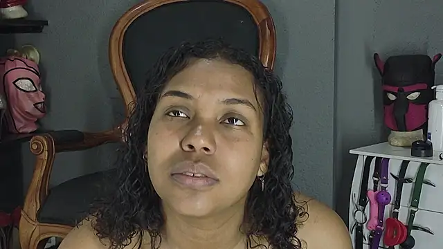 Snapshot of AntonelaVargas chatting on 1, 7, 2026 AntonelaVargas online show from 1, 7, 2026