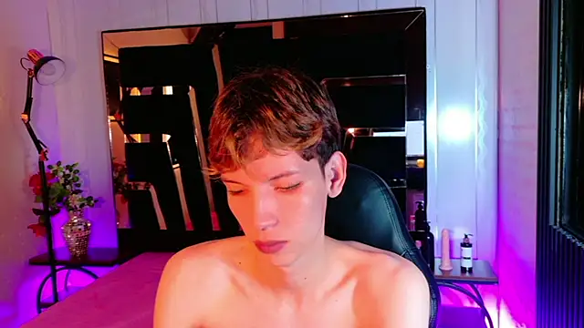 Stefany PiInk online show from 6, 4, 2026