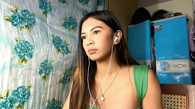 LilianBlevans online show from 9, 3, 2026