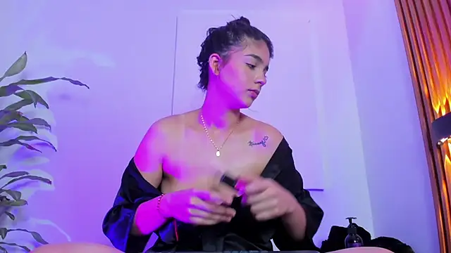 BellaRomano online show from 1, 4, 2026