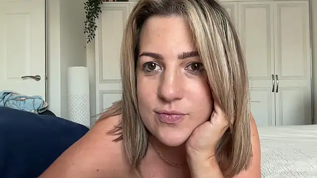 annabellewarick online show from 7, 7, 2026