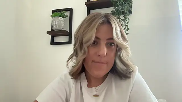 annabellewarick online show from 14, 7, 2026
