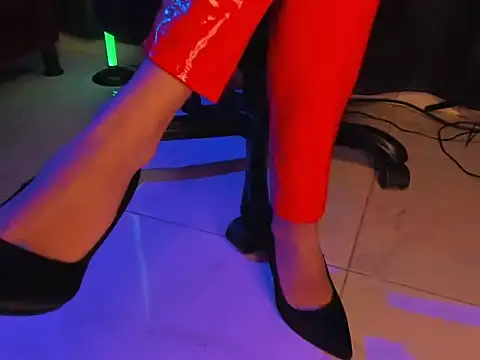 Snapshot of LadyIvanna chatting on 14, 5, 2026 LadyIvanna online show from 14, 5, 2026