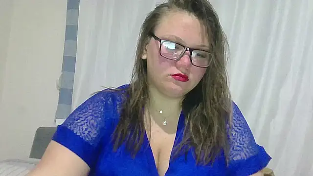 Snapshot of MuseChic_Wild chatting on 6, 4, 2026 MuseChic Wild online show from 6, 4, 2026