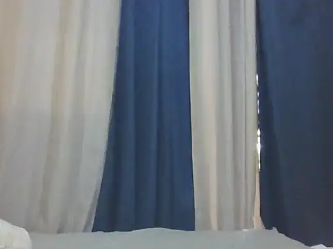 Snapshot of niki301 chatting on 10, 4, 2026 niki301 online show from 10, 4, 2026