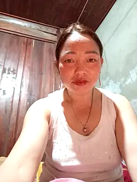 Yellow-pink online show from 29, 3, 2026