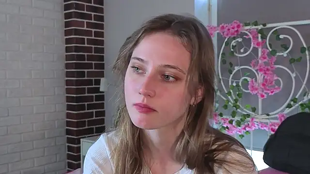 RubieHeiser online show from 12, 4, 2026