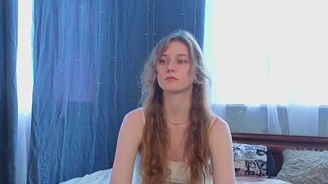 Snapshot of RubieHeiser chatting on 15, 6, 2026 RubieHeiser online show from 15, 6, 2026