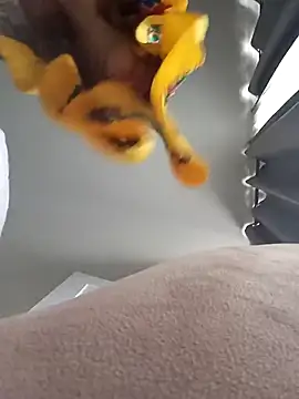 Blueneska online show from 30, 4, 2026