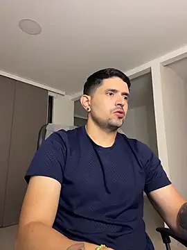 TroyeSavage online show from 29, 3, 2026