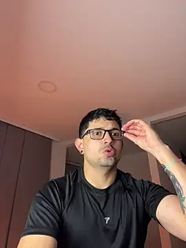 TroyeSavage online show from 6, 6, 2026