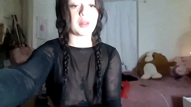 Snapshot of mariaxlovee chatting on 19, 5, 2026 mariaxlovee online show from 19, 5, 2026