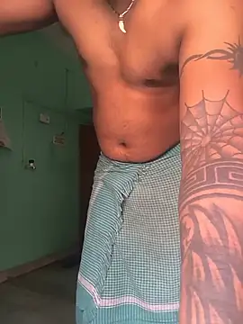 Snapshot of kamasutra012345 chatting on 26, 5, 2026 kamasutra012345 online show from 26, 5, 2026