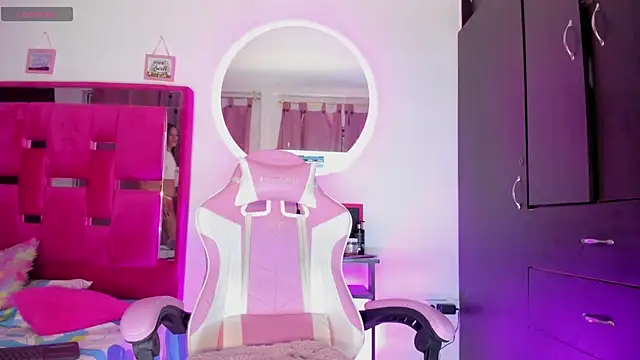 joeli sweet online show from 11, 4, 2026