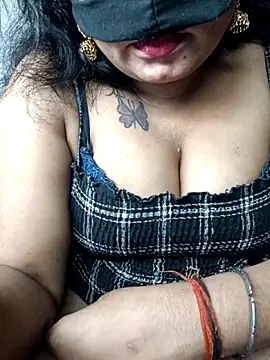 Delhi Patola online show from 9, 4, 2026