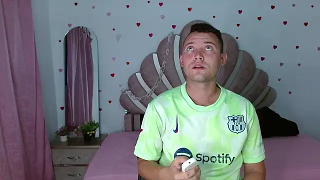 Snapshot of sven_fox723 chatting on 10, 5, 2026 sven fox723 online show from 10, 5, 2026