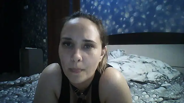 Snapshot of Alisa07qw chatting on 3, 6, 2026 Alisa07qw online show from 3, 6, 2026