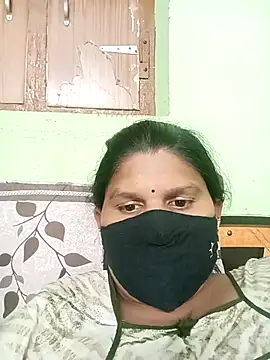 Snapshot of telugutanuja_ chatting on 13, 4, 2026 telugutanuja online show from 13, 4, 2026