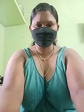 Snapshot of telugutanuja_ chatting on 25, 6, 2026 telugutanuja online show from 25, 6, 2026