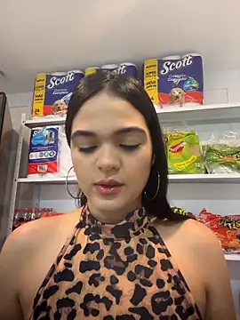 Snapshot of Bella-Ferrer chatting on 15, 5, 2026 Bella-Ferrer online show from 15, 5, 2026