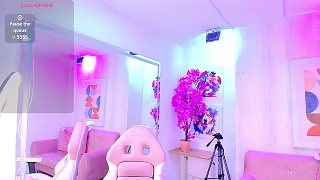 Gabriela meow online show from 17, 4, 2026