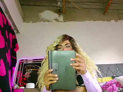 candy aass online show from 27, 3, 2026